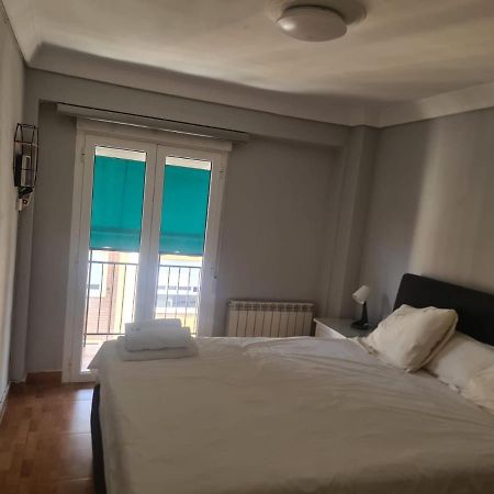 Apartamento Zaragoza Plaza Europa Esterno foto