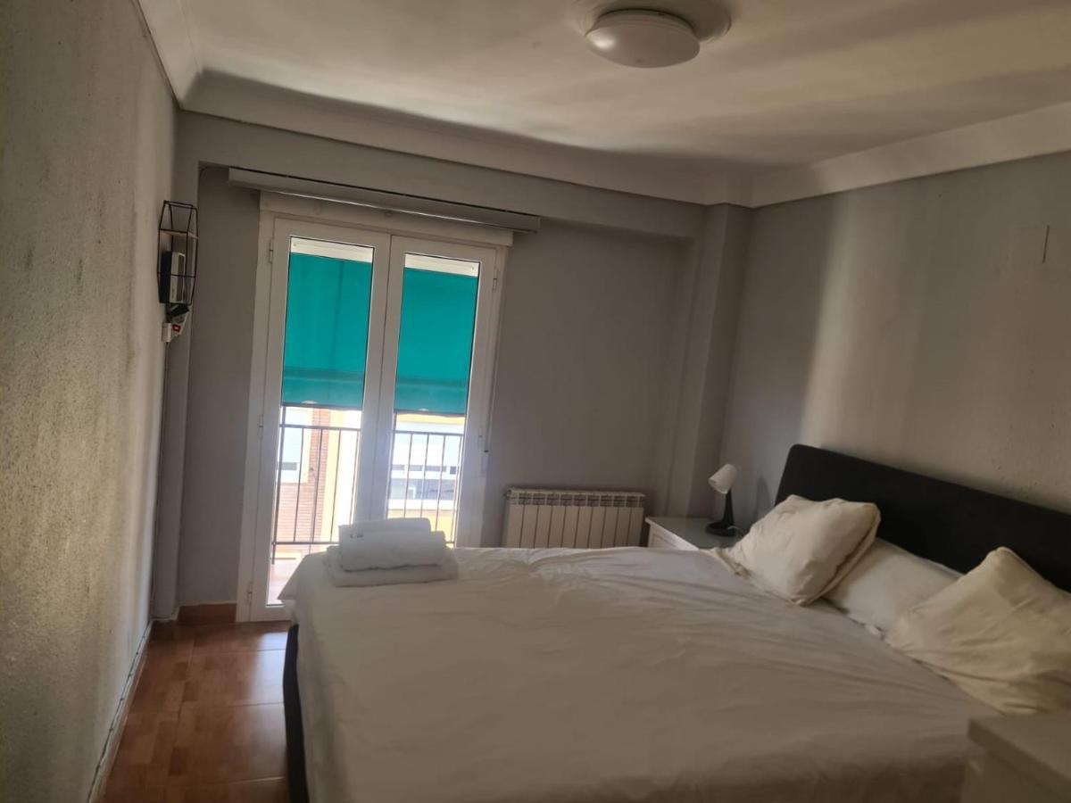 Apartamento Zaragoza Plaza Europa Esterno foto