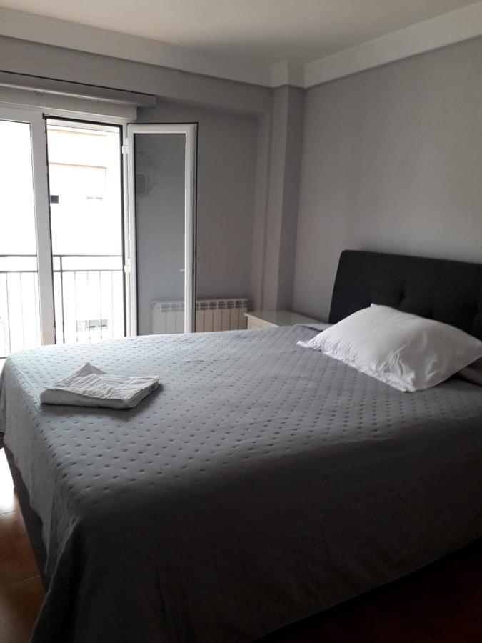 Apartamento Zaragoza Plaza Europa Esterno foto